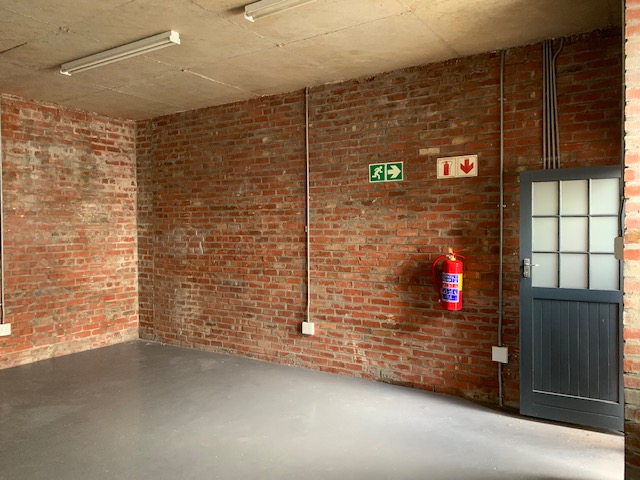 To Let commercial Property for Rent in Maitland Western Cape